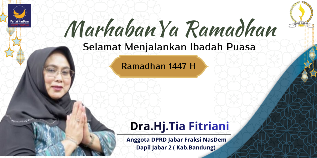 Putih-dan-Emas-Minimalis-Spanduk-Ucapan-Selamat-Puasa-Ramadhan